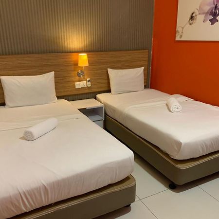 Sovotel @ Bandar Menjalara Kuala Lumpur Exterior foto